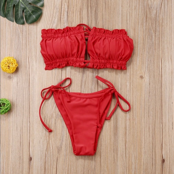 Two piece swimwear - Picture 6 of 8